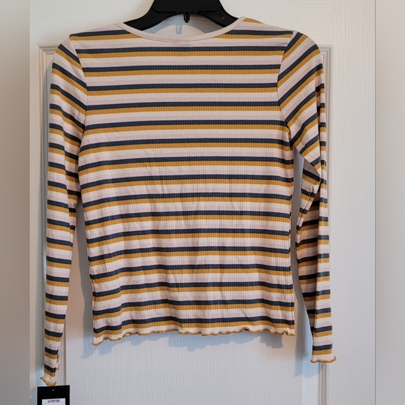 Girl's Art Class striped shirt - Picture 2 of 4